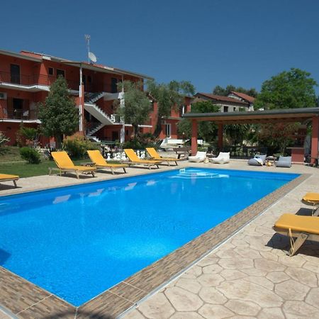 Ilias Apartments Ýpsos Exterior foto