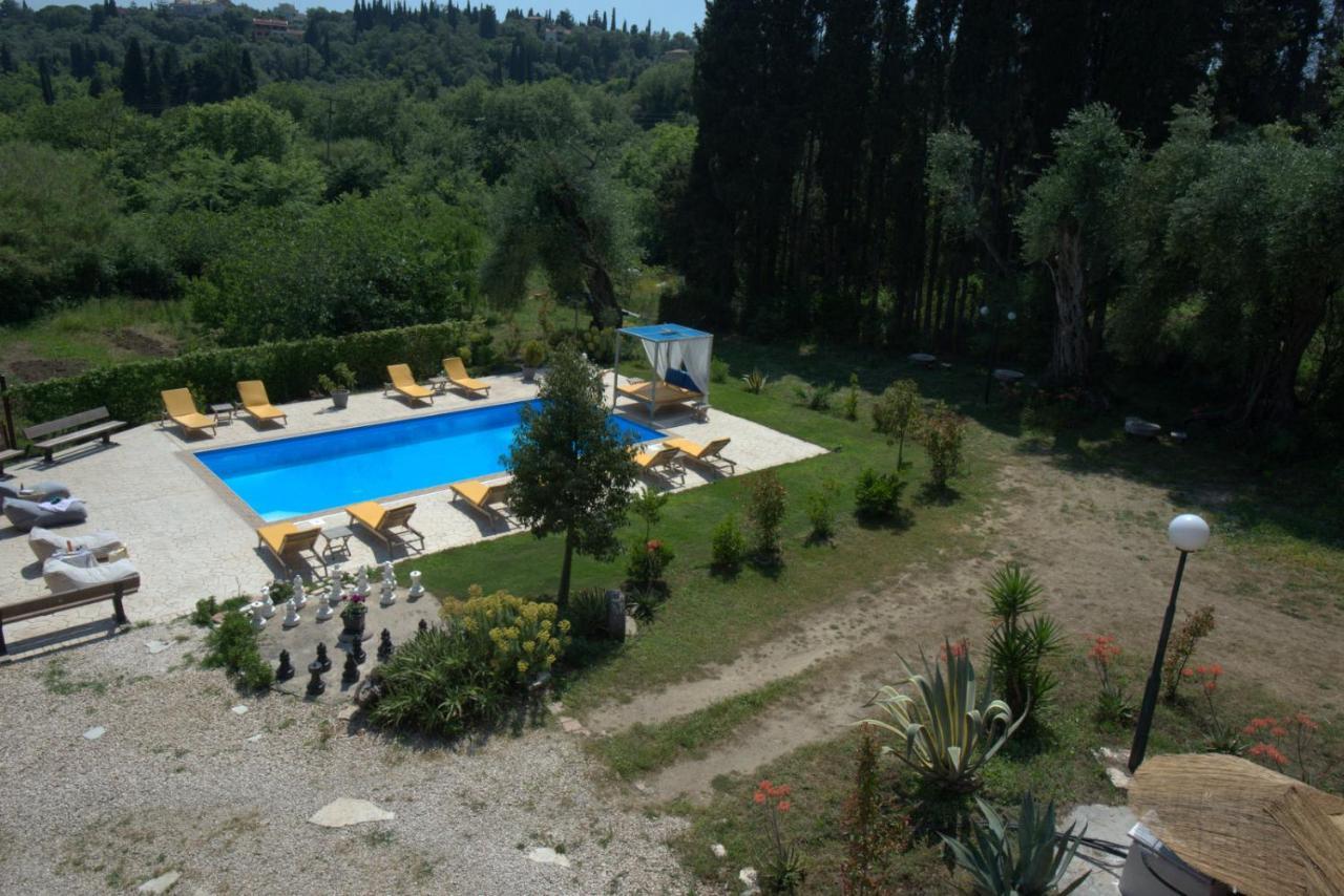 Ilias Apartments Ýpsos Exterior foto