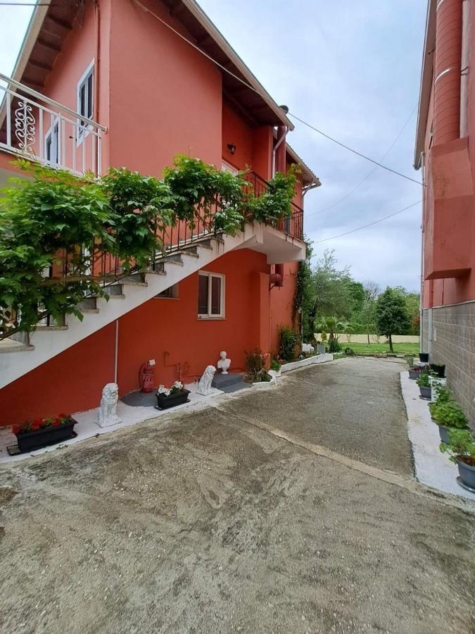 Ilias Apartments Ýpsos Exterior foto